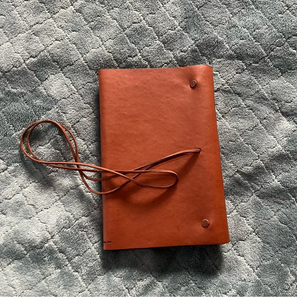Call of Duty WWII Leatherette Journal 6-Ring Binder Activision CultureFly Brown